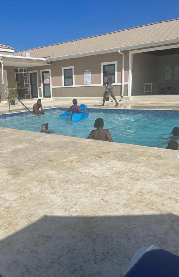 Natty'S Cozy Beach House In Hanover Jamaica Lucea Luaran gambar