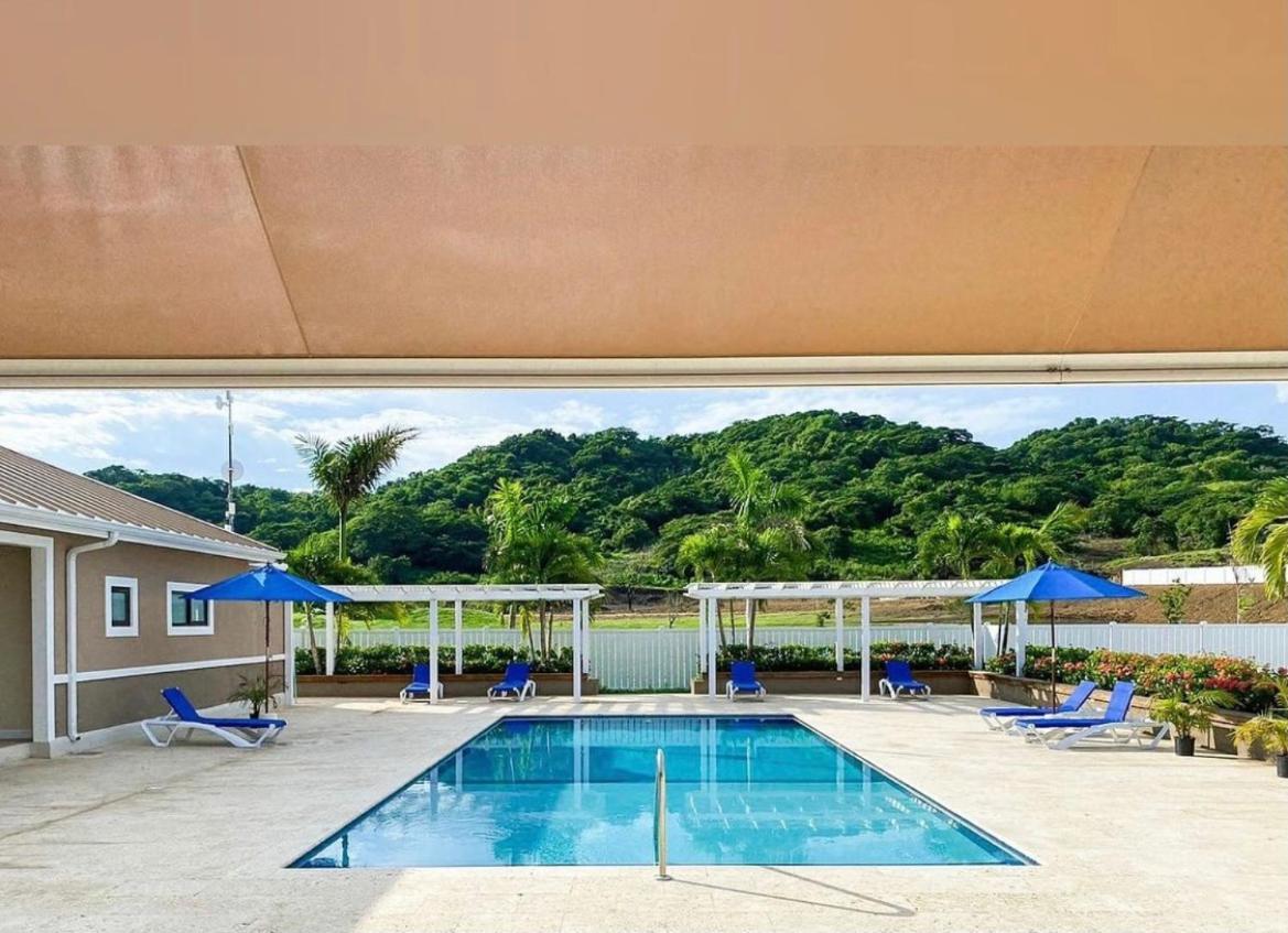 Natty'S Cozy Beach House In Hanover Jamaica Lucea Luaran gambar