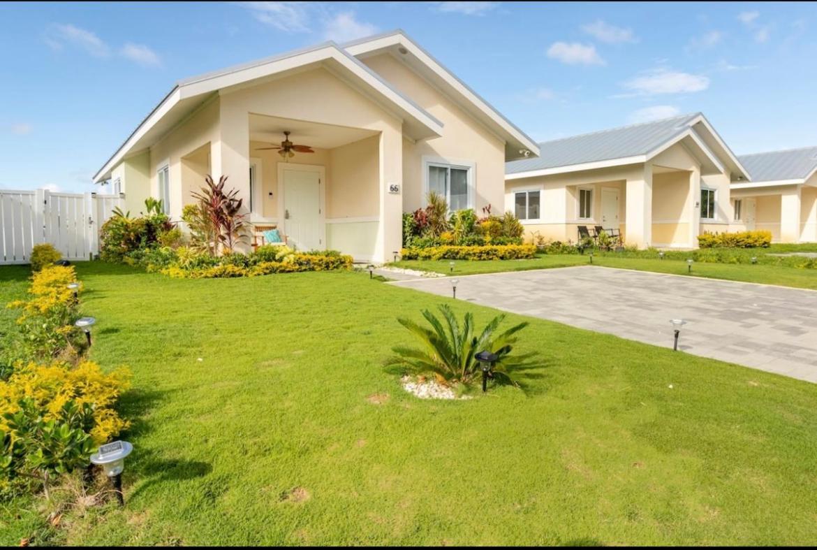 Natty'S Cozy Beach House In Hanover Jamaica Lucea Luaran gambar